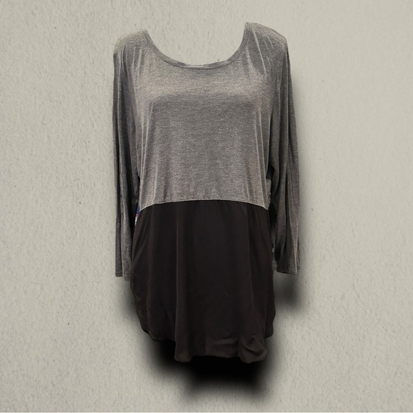 VINCE CAMUTO - Picture 1 of 5